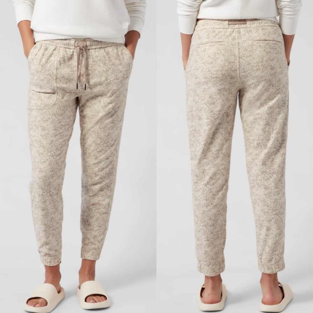 Athleta Farallon Printed Joggers Medium